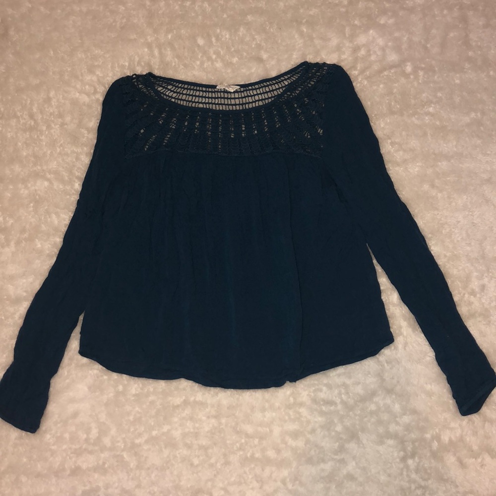 crochet flowy top